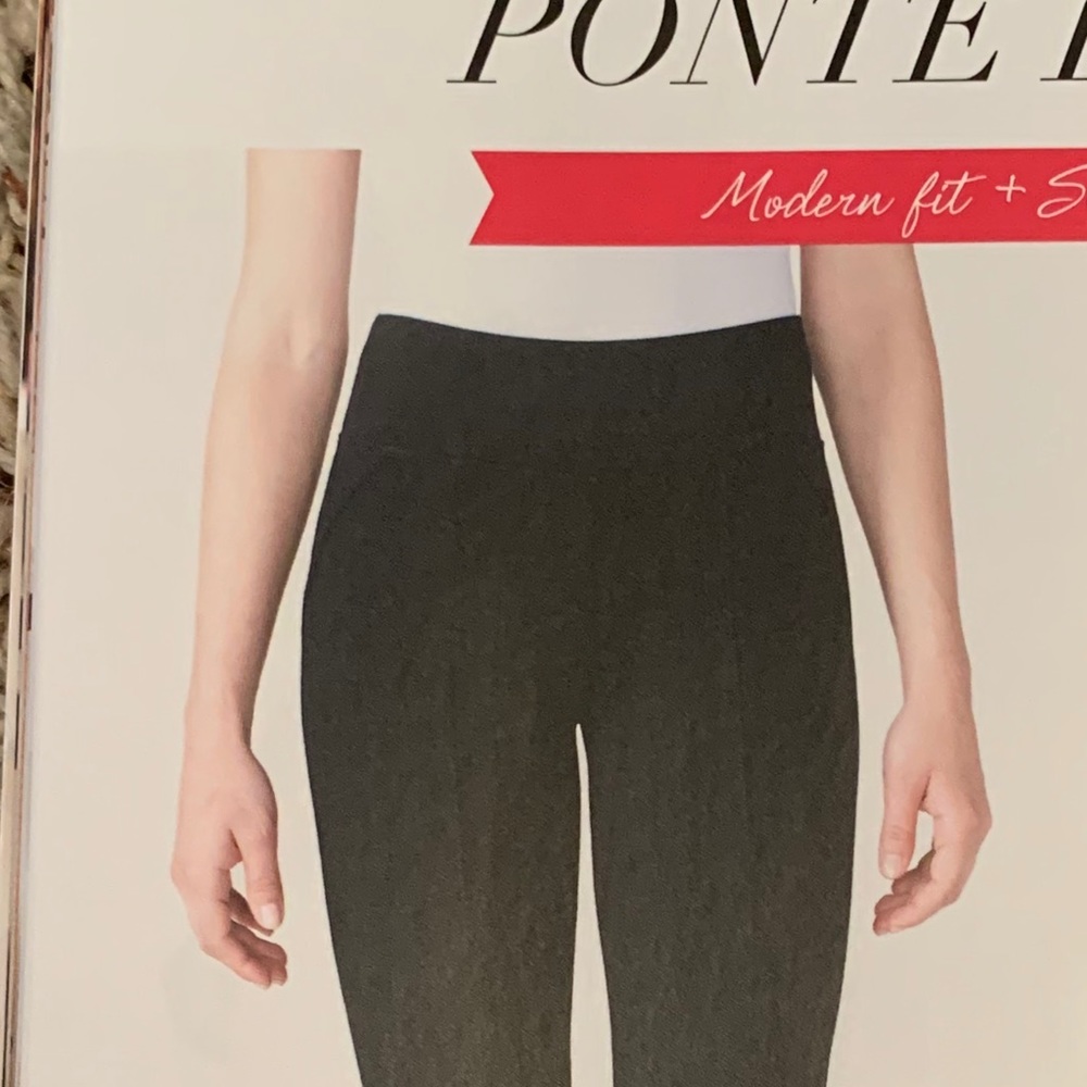 New Ruby Ribbon Black Ponte Flare Leg Pant. XL